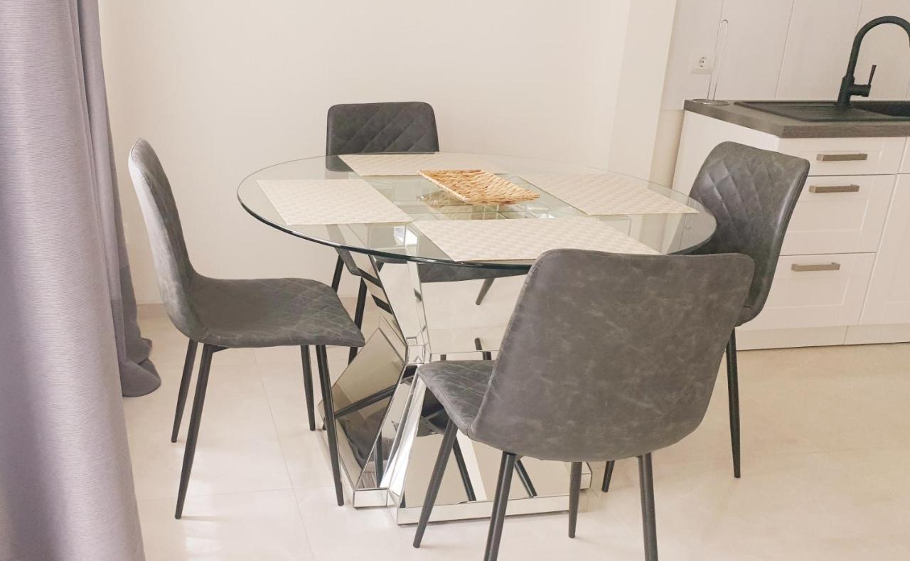 Moderne Zweizimmerwohnung Essen Bagian luar foto