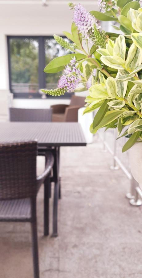 Moderne Zweizimmerwohnung Essen Bagian luar foto